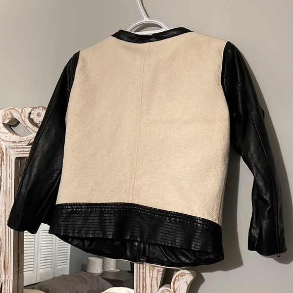 Leather jacket - Picture 5 of 5